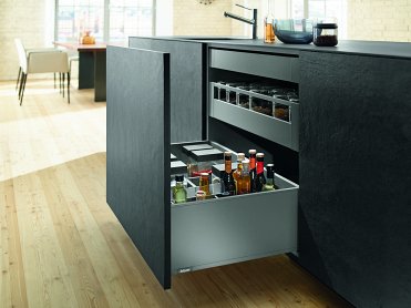 Ящик LEGRABOX pure TIP-ON BLUMOTION (высота F 241, глубина 450 мм, до 40 кг), для тонких фасадов, терра-черный